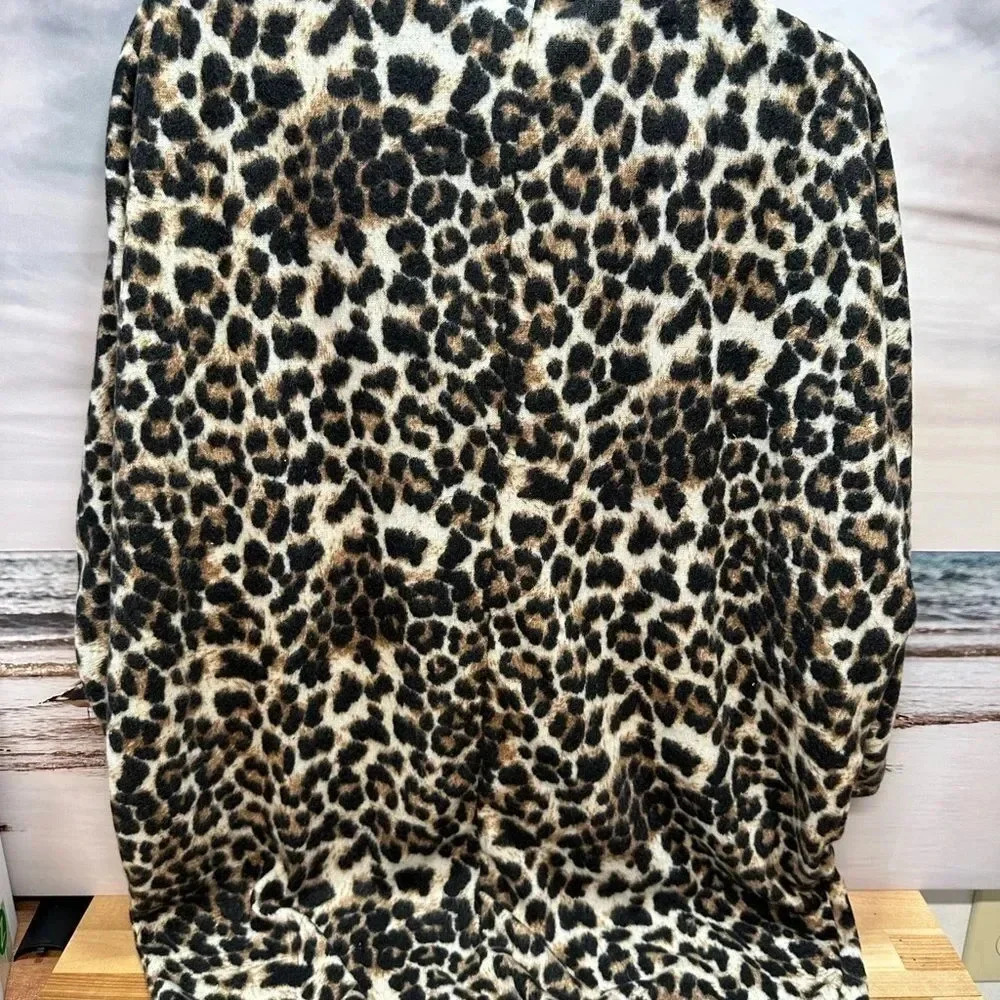 HEMIUSA LEOPARD CARDIGAN NWOT - Picture 4 of 4